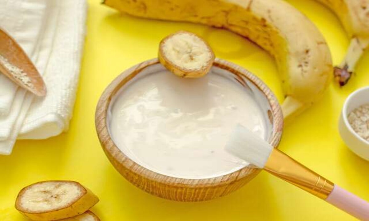 Chandamama's beauty is yours with the banana face pack that gives you health and beauty