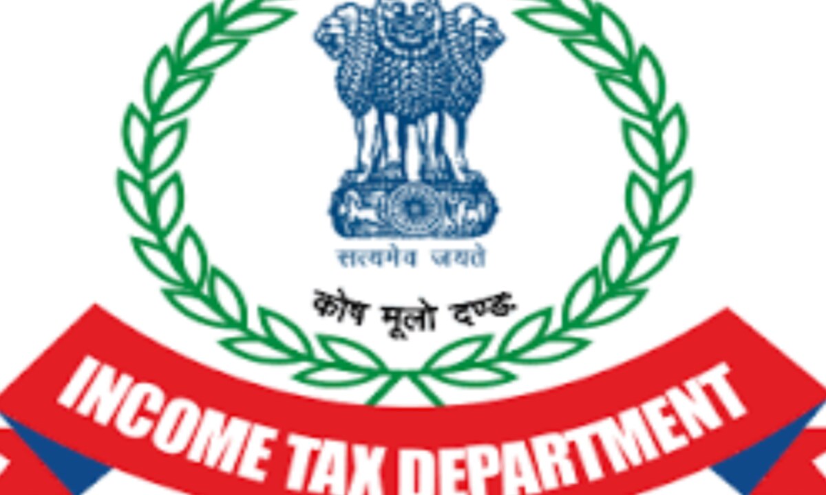 Job Recruitment : Income Tax Department has released a notification for the recruitment of sports quota jobs. Rs. 142,400 salary, see details