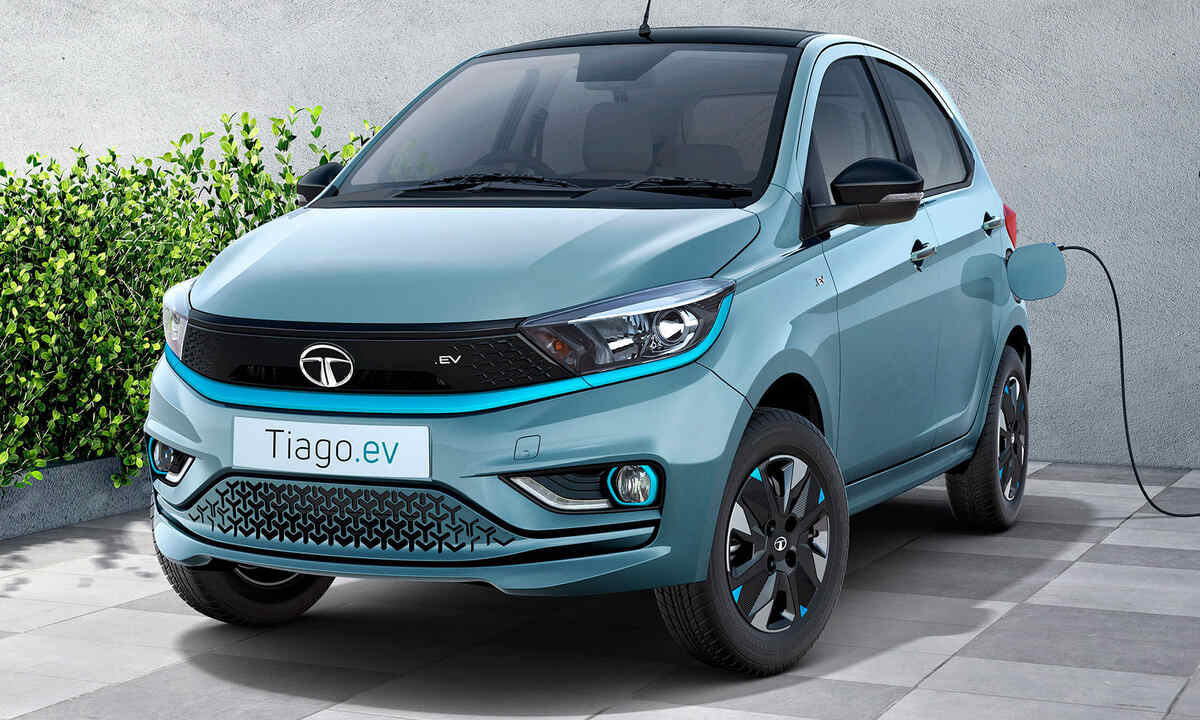 Tata Motors discounts in the month of March