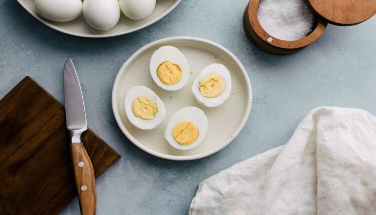 EGGS : Health in moderation, sickness in excess. Good and bad in Nutrient Egg