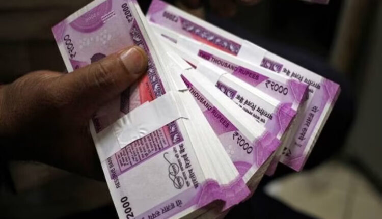 RS.2000 Notes : Rs.10,000 crore in Rs.2000 notes with people, 97% notes returned: RBI statement