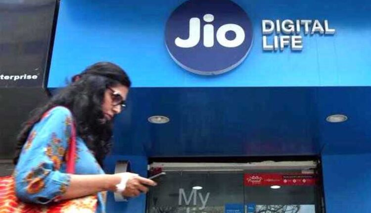 People who sign up for these JioPlus plans can get up to 300GB of internet and free Netflix, Amazon Prime and Jio Cinema subscription.